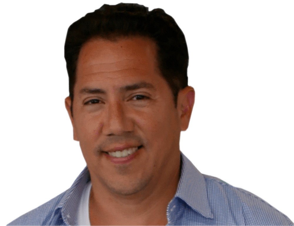 Felix Headshot Transparent-min OptionsGeek Felix Frey